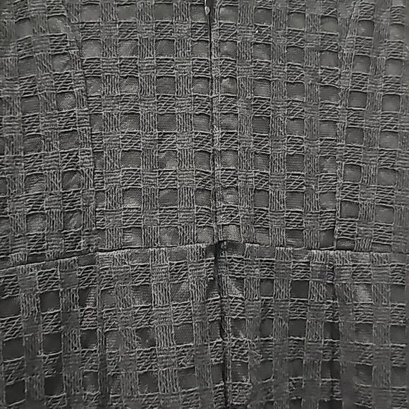 Adelyn Rae Black Crochet Overlay Black Cropped One Piece Jumper Size Small - Picture 7 of 11